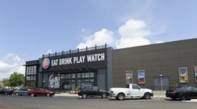 Dave & Buster’s: Not just restaurant or game room – it’s ‘a full experience’ 2 HBJDaveBusterStoreFront