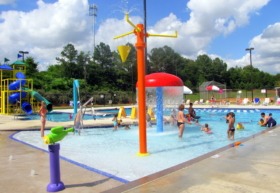 HBJHogan YMCA pool splashpad