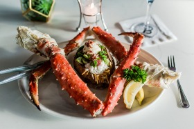 Crab legs close 1