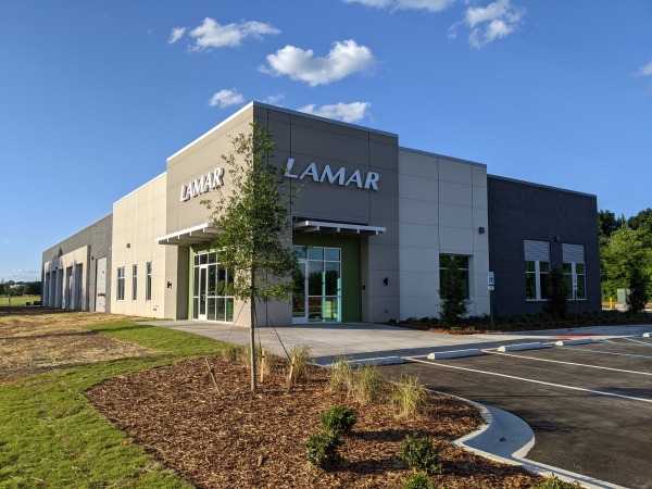 Lamar New bldg corner approved