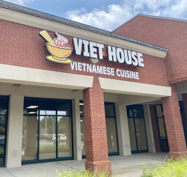 Popular Rolo’s Café Closes After 30 Years; Viet House Coming to Westbury Square 3 HBJVietHouse