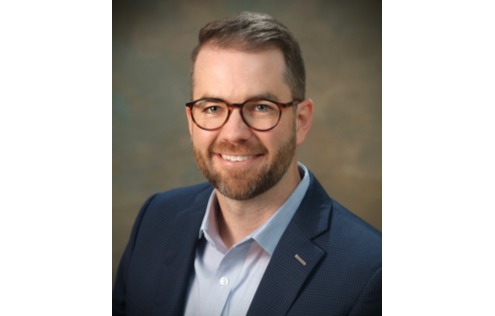 Bank Independent Hires Low as Human Resources Manager
