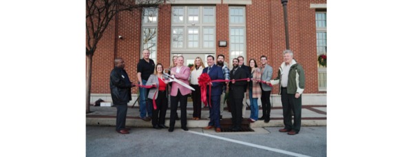 Summit 7 Opens Celebrates New HQ