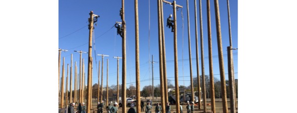 TVA announces partnership with Huntsville organizations to bolster workforce development 7 TVA Partners with Huntsville Utilities Calhoun Community College to Train Lineworkers