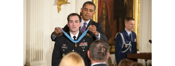 Medal of Honor recipient inspires at Huntsville Museum of Arts Voices of Our Times Program
