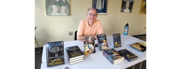 Author and NASA physicist Les Johnson talks writing and rocket science